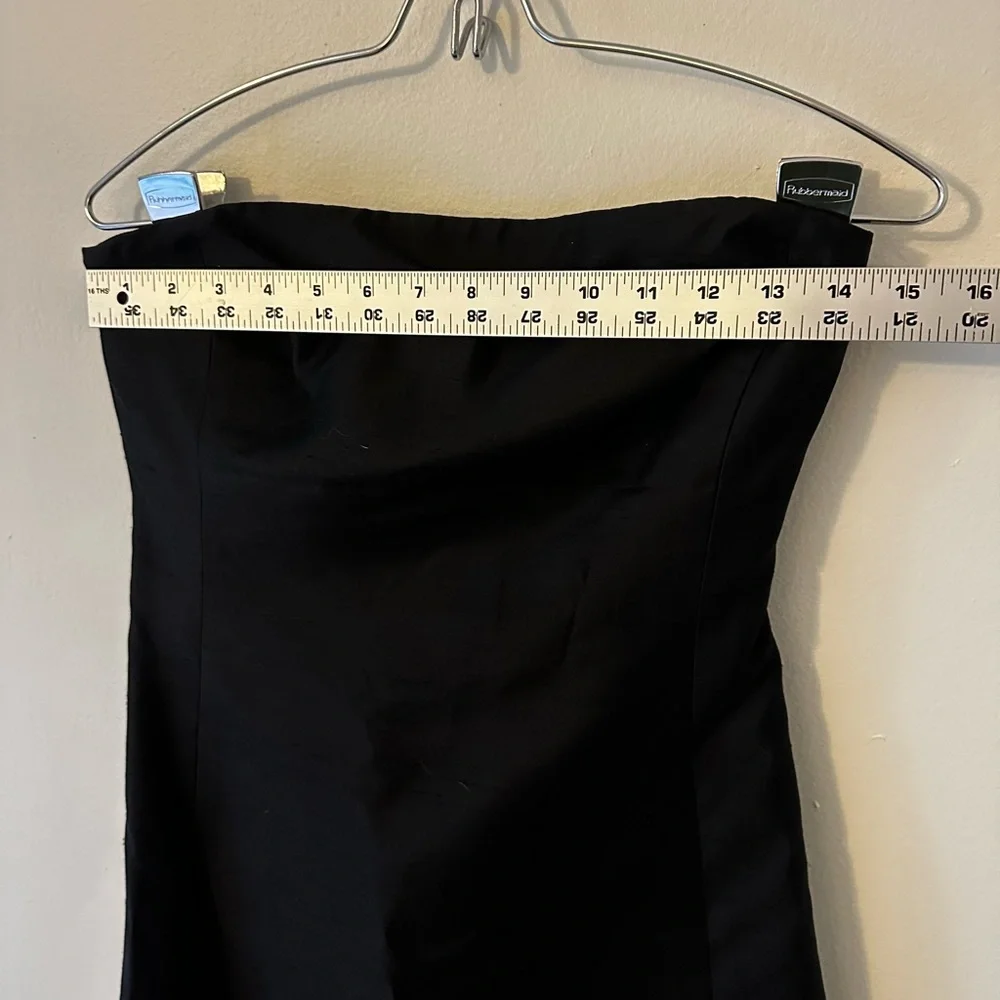 Lauren Ralph Lauren Strapless Black Cocktail Gown - size 4 - Picture 2 of 6